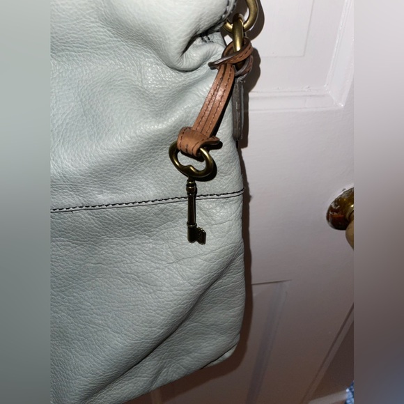 FOSSIL EXPLORER FOLD OVER LIGHT BLUE LEATHER SHOULDER TOTE HANDBAG ZB5258 - Picture 6 of 11